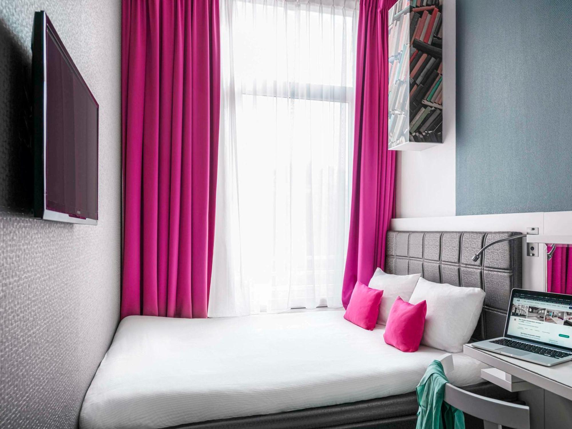 Ibis Styles Amsterdam Amstel Hotel Exterior foto