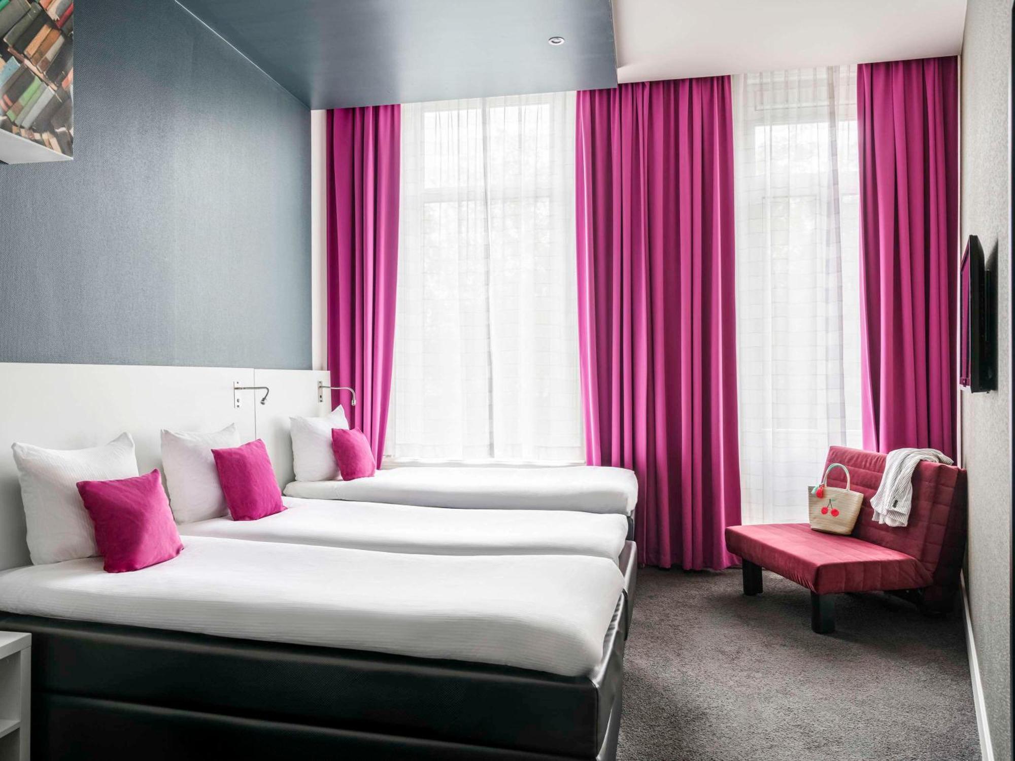 Ibis Styles Amsterdam Amstel Hotel Exterior foto