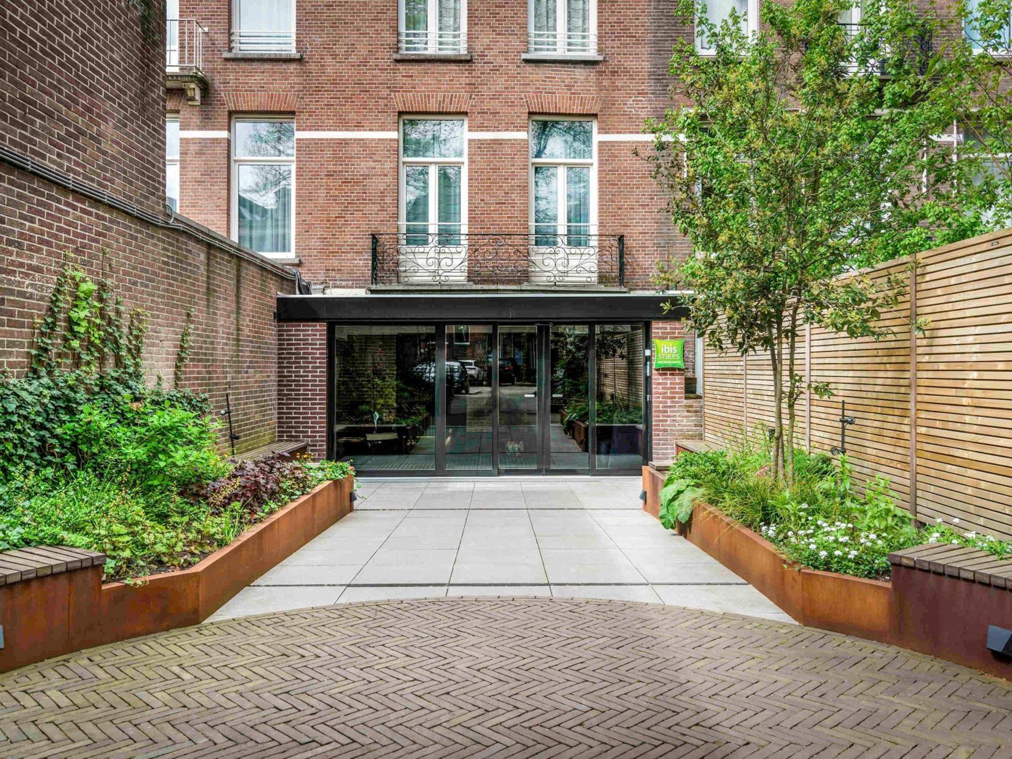 Ibis Styles Amsterdam Amstel Hotel Exterior foto